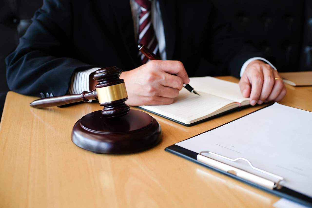 김건희 특검 항소, 김예성 판결, 김상민 전 검사, 김건희 집사, 공소기각 논란, 청탁금지법 무죄, 정치자금법 집행유예, 특검법 해석, 이우환 그림 청탁, 항소심 쟁점