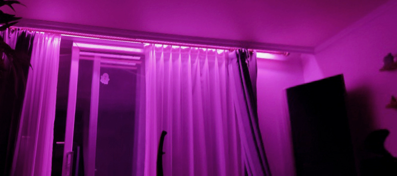 거실에서본 조명모습