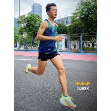 조깅 달리는 남자