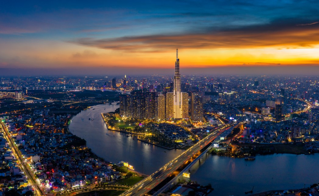 사이공 (Saigon) 또는 호치민시 (Ho Chi Minh City) - 도시의 활기와 역사의 살아있는 기억