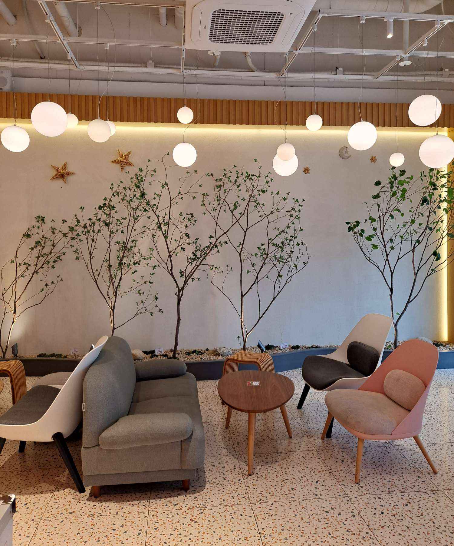 안스베이커리 매장 좌석