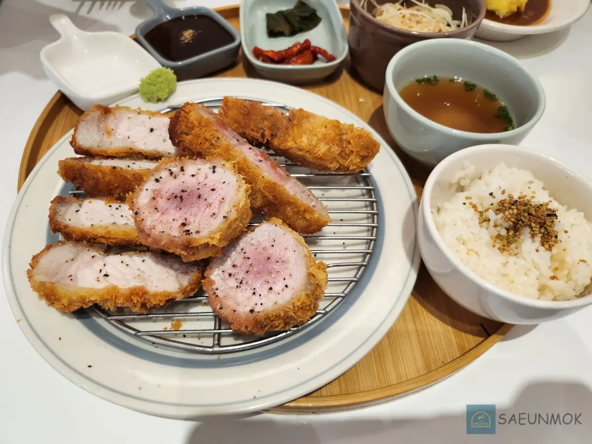 경주-황리단길-우직-모둠카츠