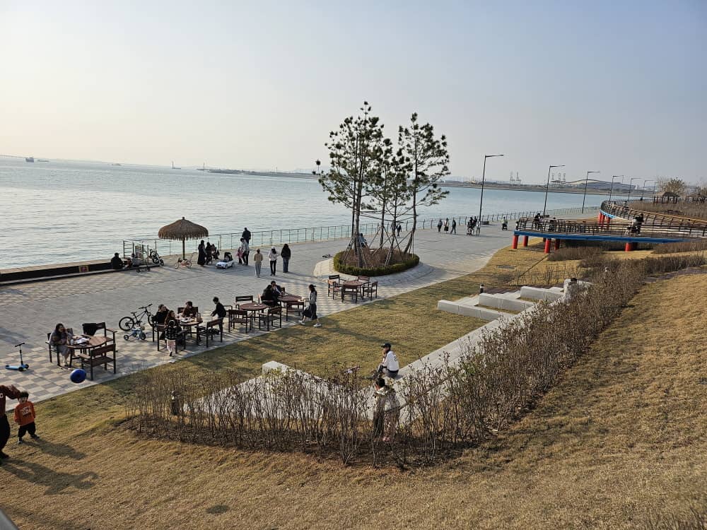 송도 롱비치 카페