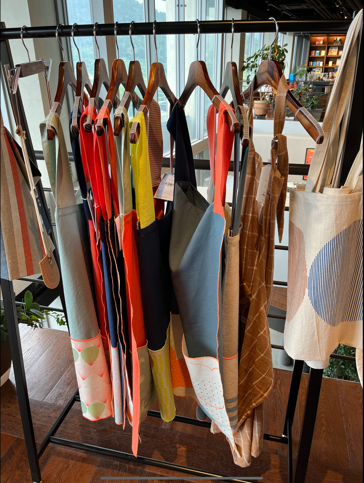 이터널 저니의 예쁜 앞치마 모습