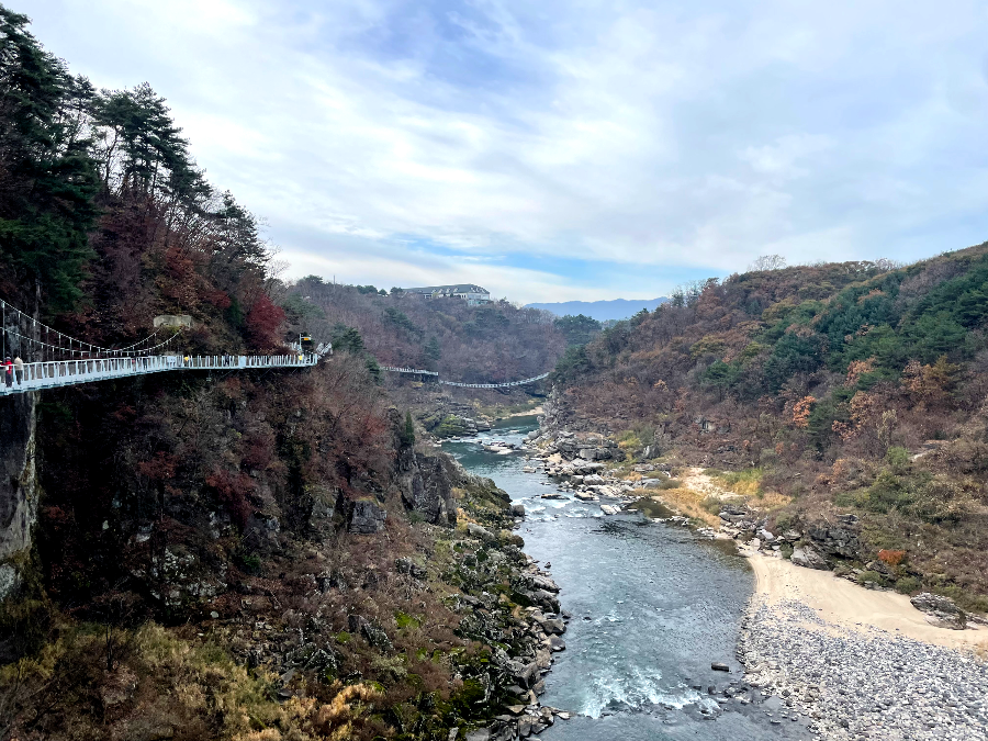 추운 겨울 강원도 철원 한탄강 주상절리길을 당일치기 잔도여행