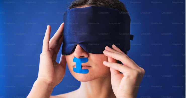 口閉じテープ または 口呼吸防止テープ