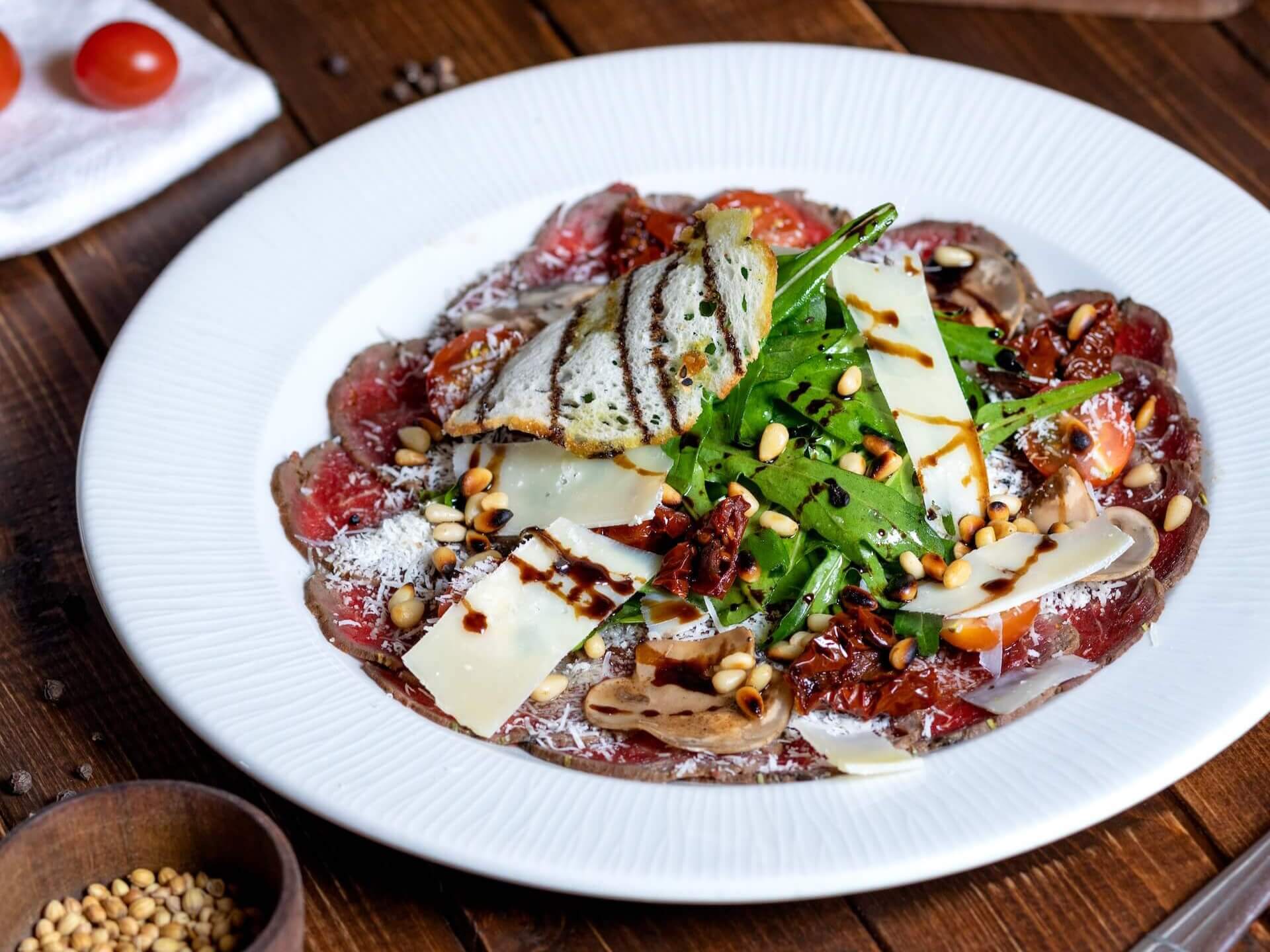 스테이크-샐러드