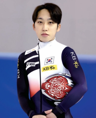 쇼트트랙 황대헌 충돌 팀킬 논란 이유