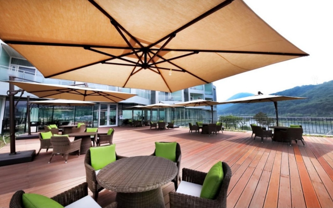 마이다스 호텔 3층 카페