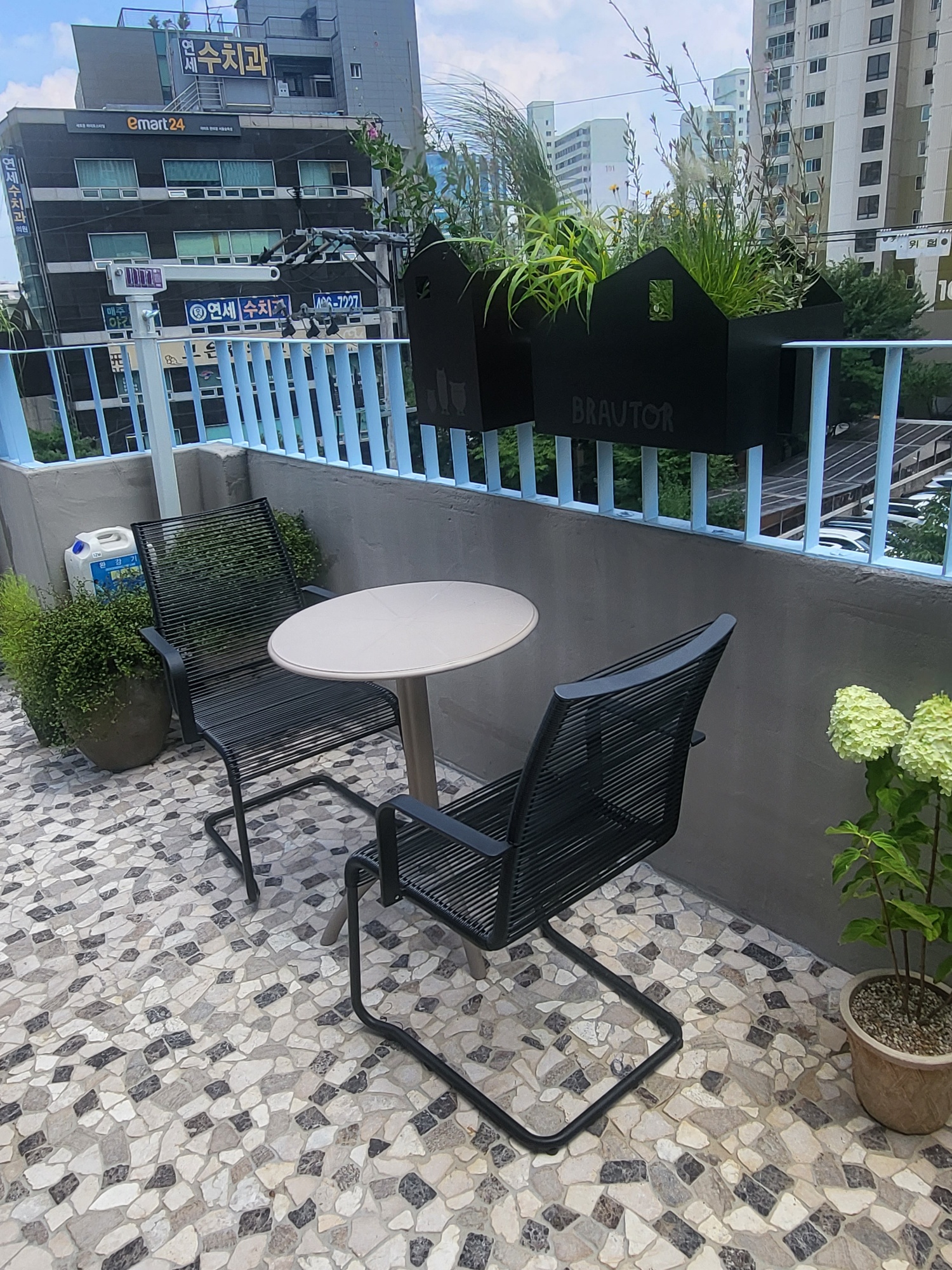 브라우터 루프탑