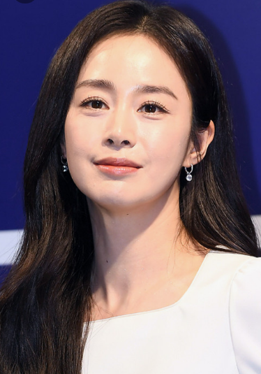 미모는 엄청난데 연기력은 물음표인 여자연예인들