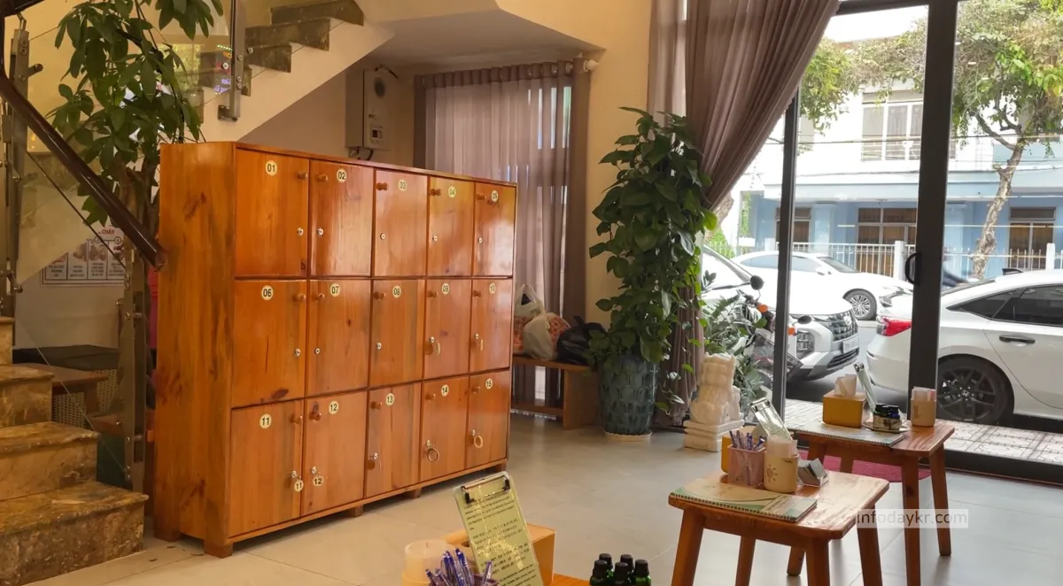 나트랑-시내-온시스파-내부