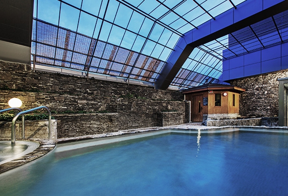 국내 온천 여행 BEST 8 부산 동래온천