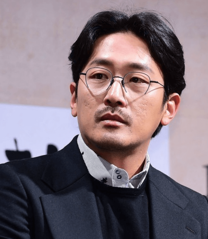 하정우-영화제작박표회-안경착용