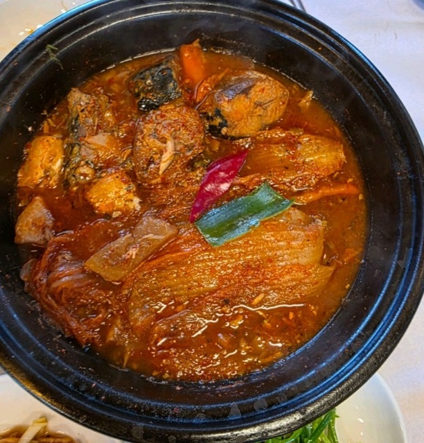 이천-한정식-고등어묵은지찜