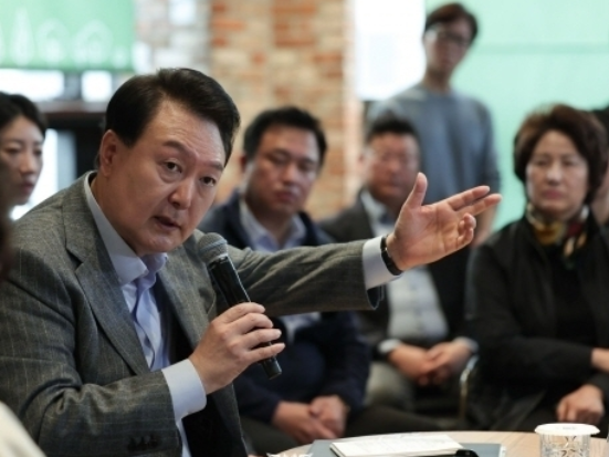 윤석열 대통령카카오택시 독과점 제재 시사