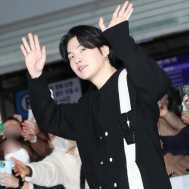 사회복무 완료 BTS