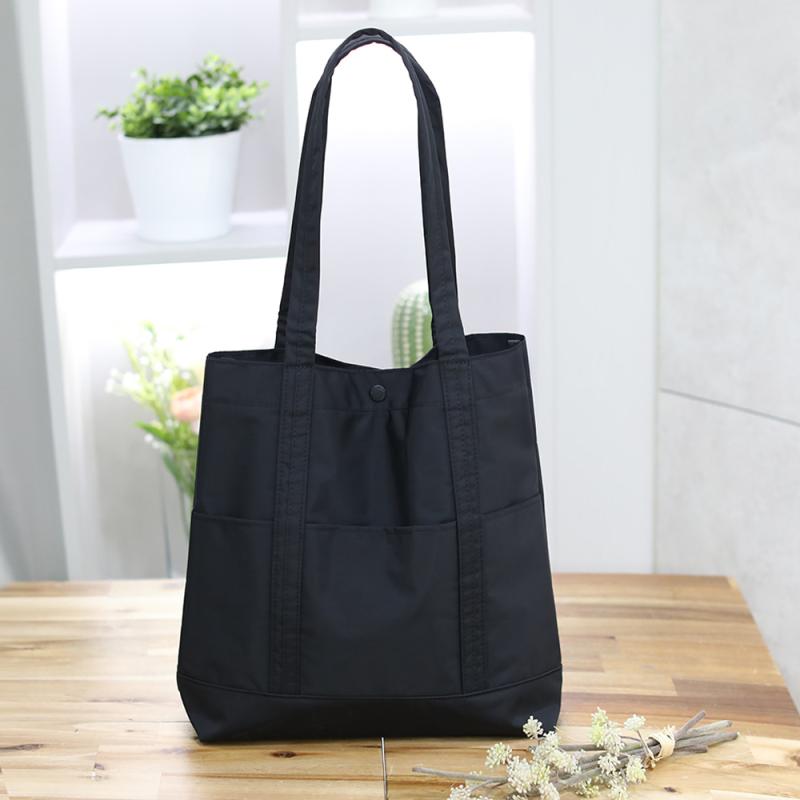 프라다원단가방 가벼운 쇼퍼백 나일론 무지 경량 휘뚜루마뚜루 블랙 가방