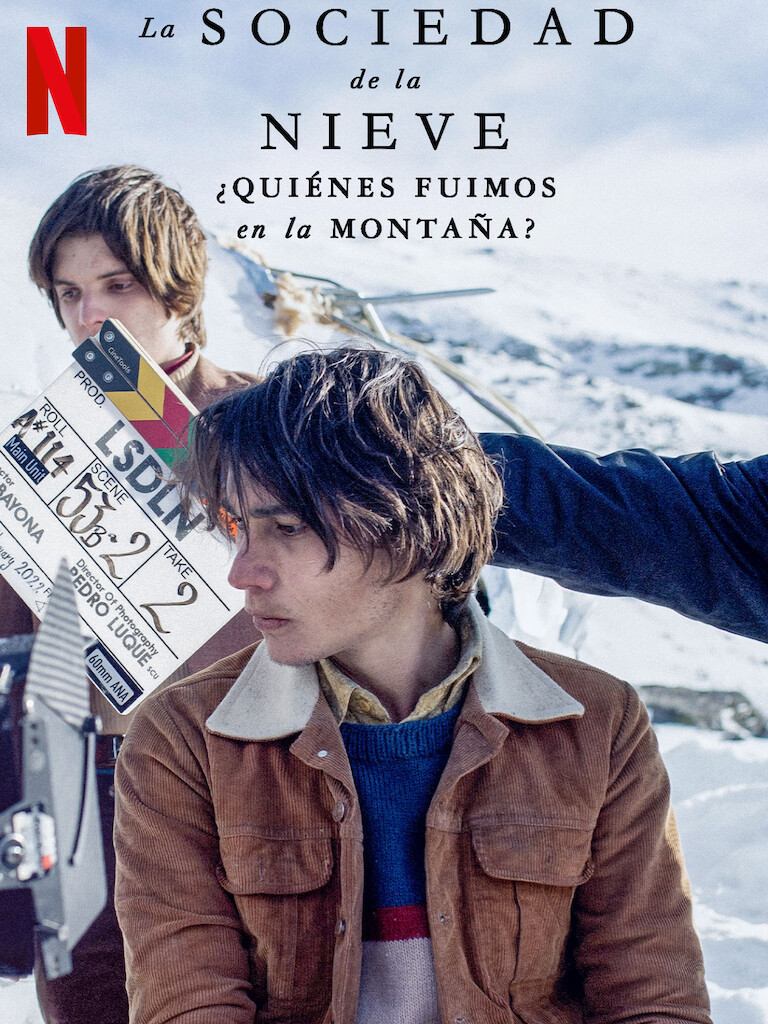 영화 '안데스 설원의 생존자들' 포스터 - 남자아이들이 설원에 있는 모습