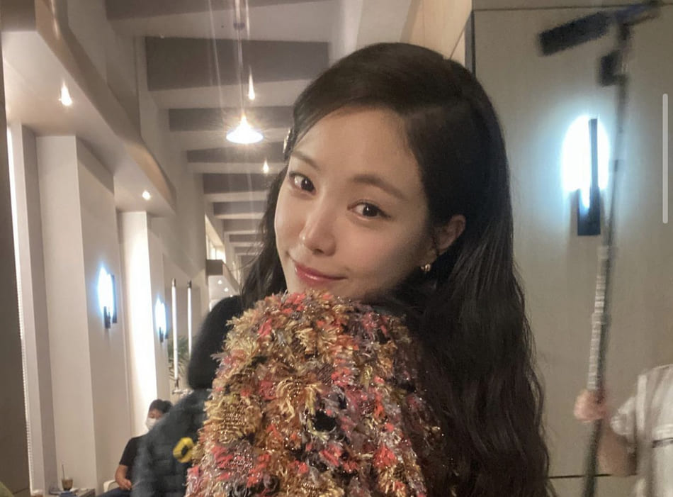 손나은 사복 패션