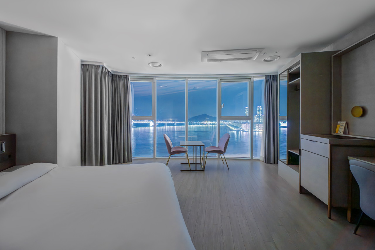 광안리불꽃축제-아쿠아펠리스호텔