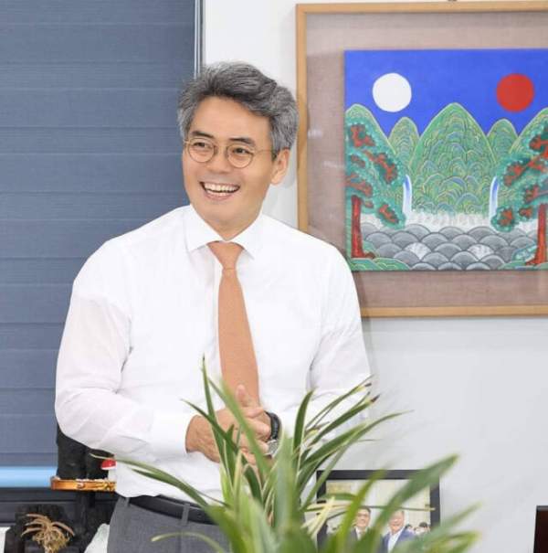 김기표 국회의원 프로필