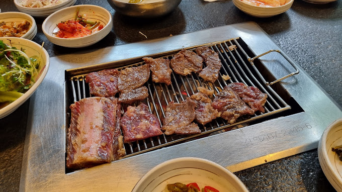 수원 대표 고기집 '본수원갈비'