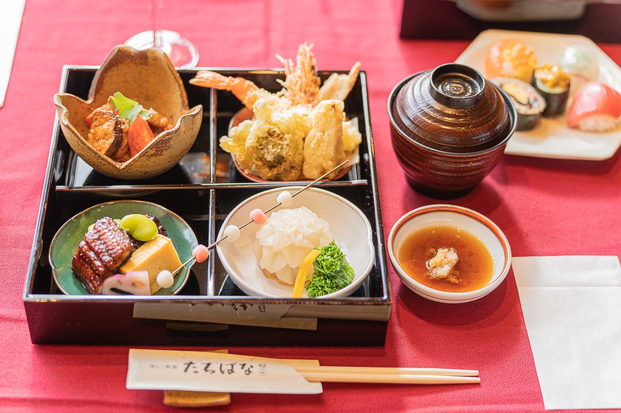 Fukuchi’s Premium Lunch: Local Food Served in Agano Pottery — original photograph 7