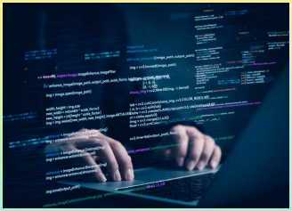 요구사항을 분석하거나 시스템 설계, 구현하는 모습까지 비유할 수 있는 노트북에 사람 손과 코드의 모습을 보여주는 사진