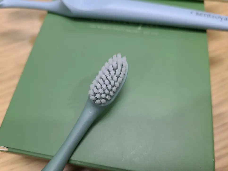 켄트 로얄 스마일 칫솔모 사진