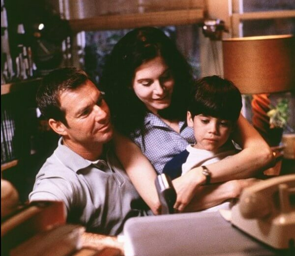 μ‘΄ κ°μ‘±μ΄ μλ‘ μκ³ μλ ν볡ν λͺ¨μ΅