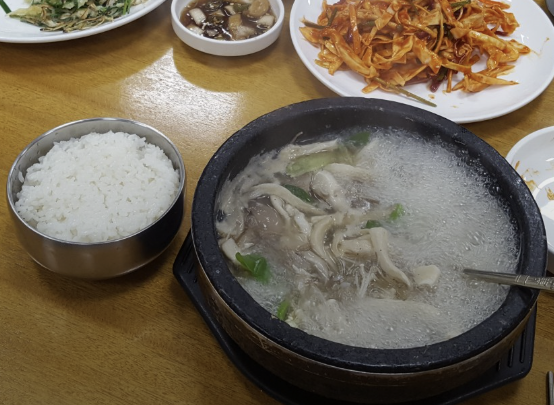 경북 경산 버섯불고기 전골 맛집 &amp;#124; 6시내고향 꿈바우버섯집