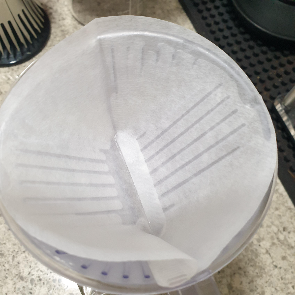 칼리타 드리퍼를 사용한 커피 추출 레시피 with 다이소 드립포트_린싱