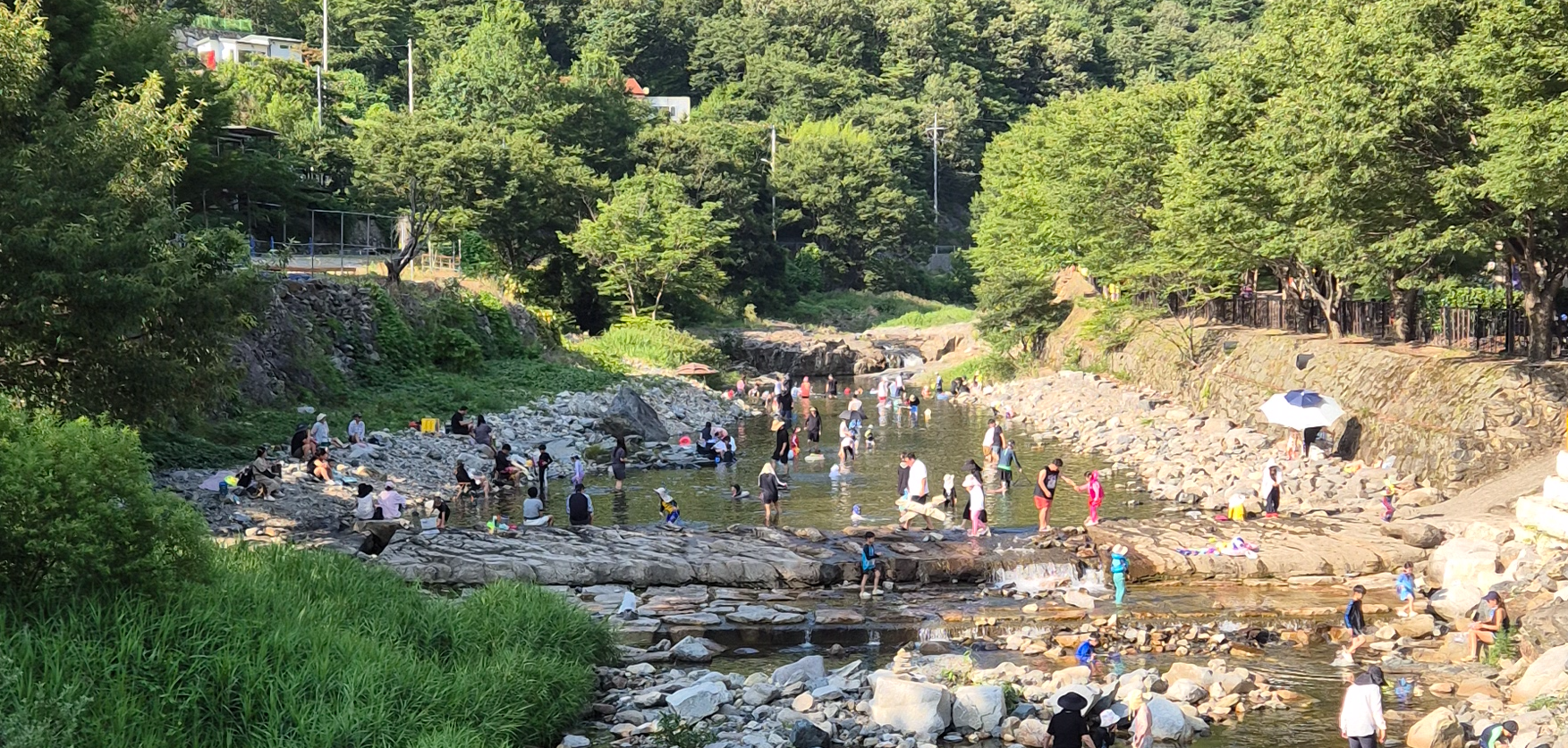 계곡 사진