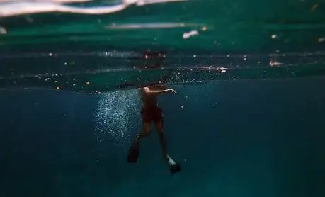 물에 빠지는 꿈해몽