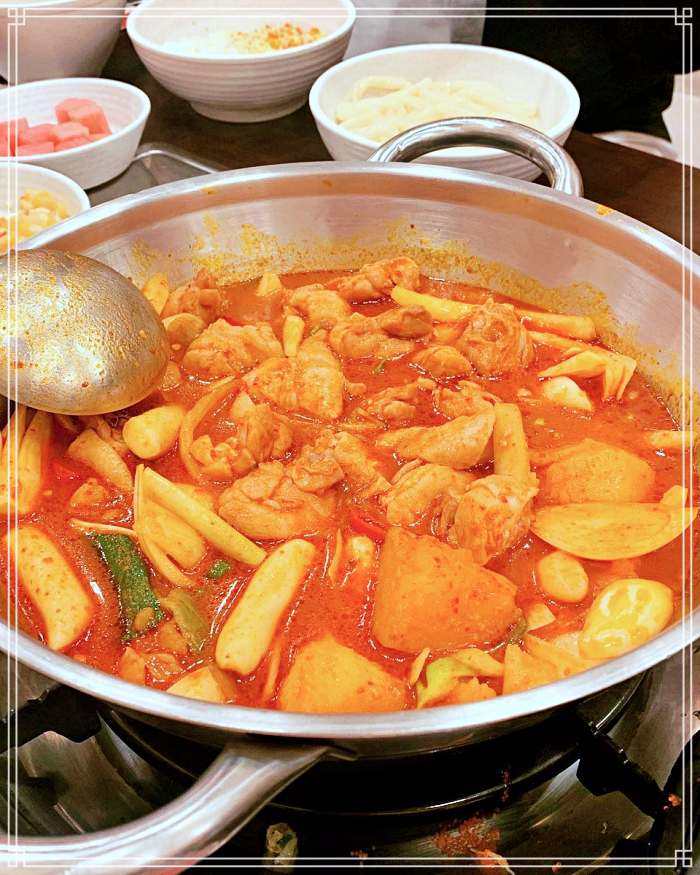 생생정보 마당 서울숲 성수 감칠맛 폭발 닭볶음탕 맛집