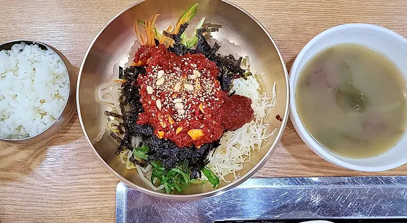 촬영 장소 우리 캠핑 왔어요 공주 한옥마을, 한우 육회알밤비빔밥 선지해장국 현지인 맛집 식당, 농원 농장 체험 오토 캠핑 가볼만한 곳 추천