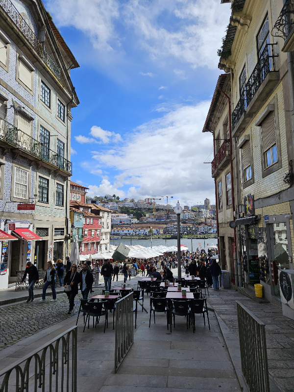 포르투의 자유로운 거리