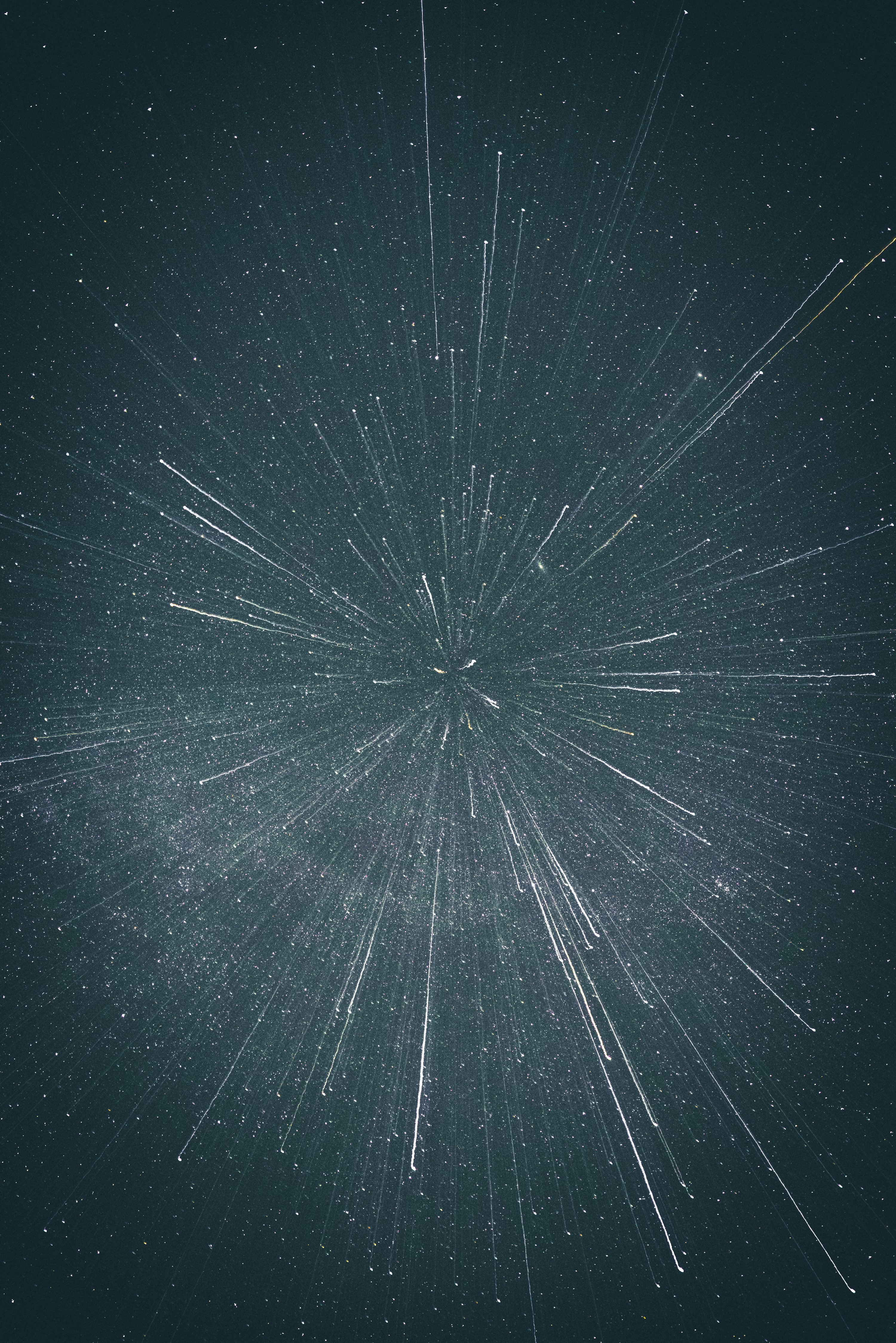 외계행성을 찾는 일은 왜 결국 지구를 다시 보게 만드는가