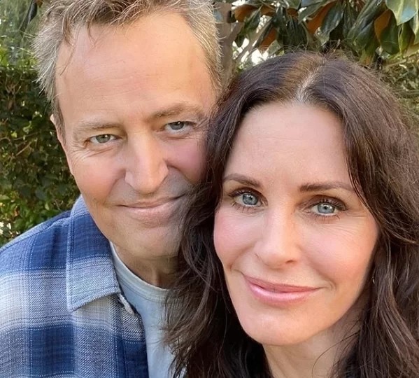 프렌즈 메튜패리 사망