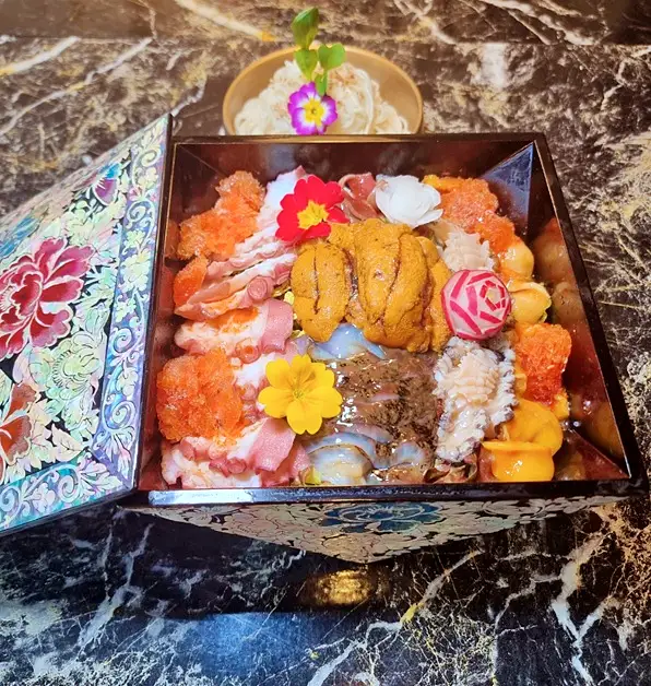 줄서는식당 김지민 고은아 추천 랍스터회, 랍스터찜, 피문어 해천탕, 해산물 랍스터 라면, 랍스터 코스요리 맛있는 식당 종로 익선동 맛집 소개