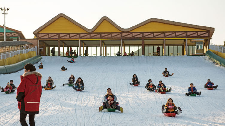 눈썰매장 코스들