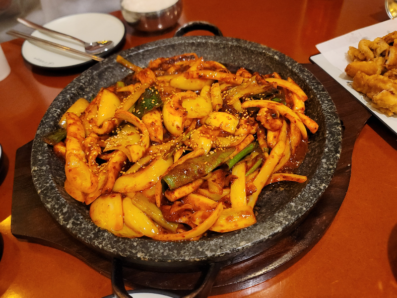 오적회관 돌판 오징어 볶음