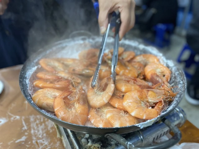 약암양식장 새우 소금구이
