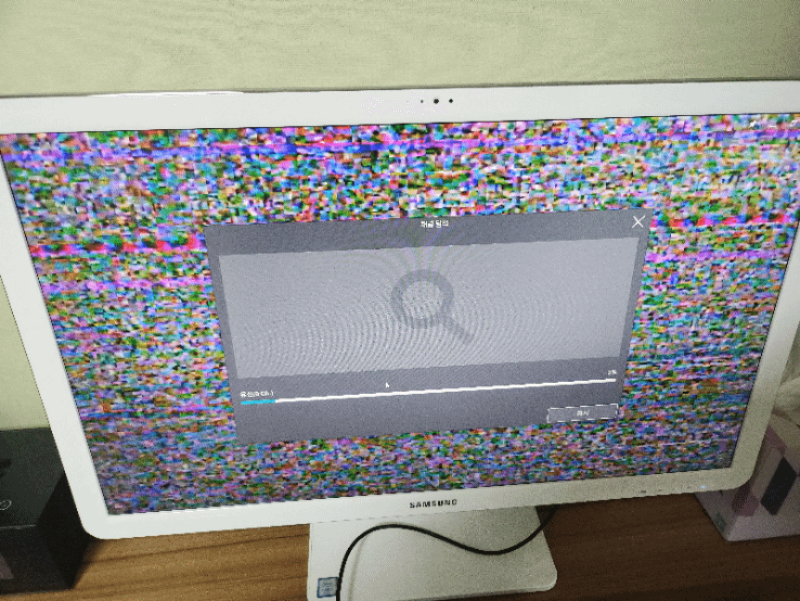 삼성올인원PC ATIV TV 프로그램으로 채널 탐색중 열심히 탐색중이지만, 유선과 일반은 검색이 안됨! DTV 유선 검색될때까지 기달려야함! 채널 탐색에 약 10분정도 걸림!