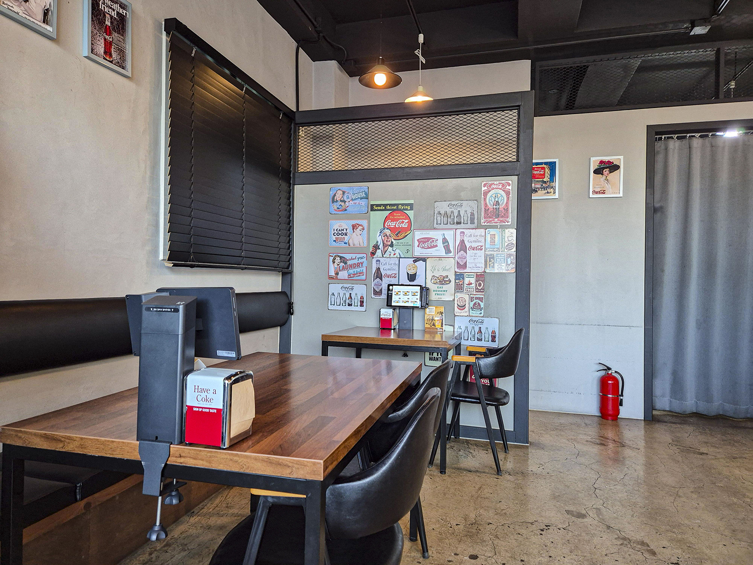 파주 운정 수제버거 맛집 인테리어 2