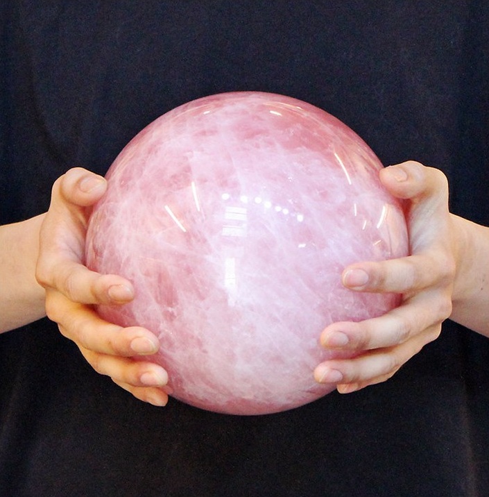 사랑과 힐링을 부르는 천연원석｜크리스탈블레싱 장미수정 구 로즈쿼츠