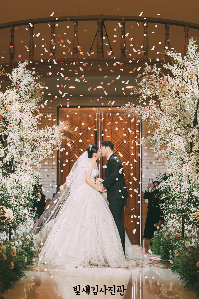 소풍컨벤션 베일리홀 서브스냅 플라워샤워 세로