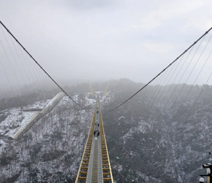 ์์ฃผ ์๊ธ์ฐ ์ถ๋ ๋ค๋ฆฌ