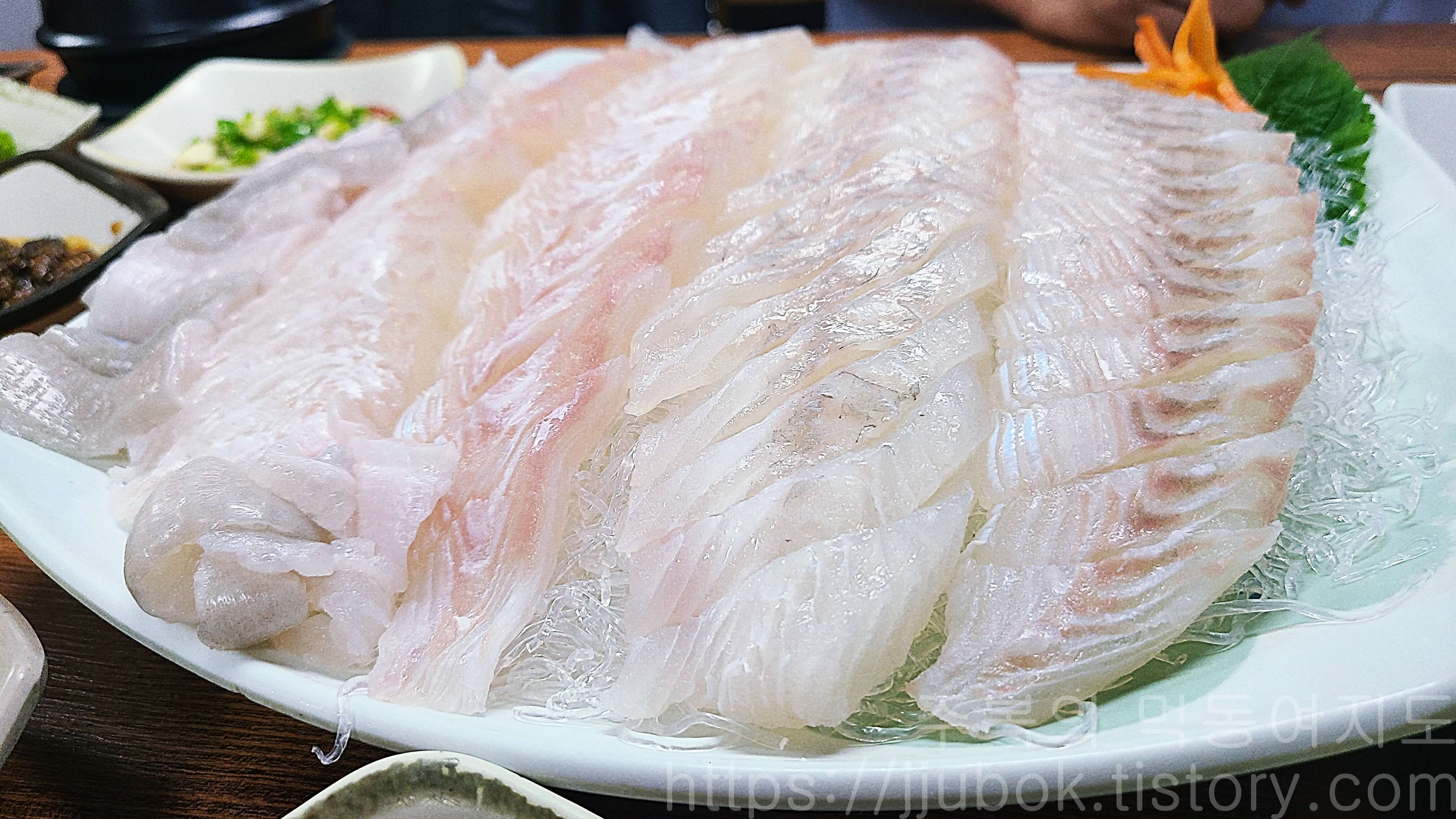 인천-작전동-싱싱활어-종합어시장-광어회